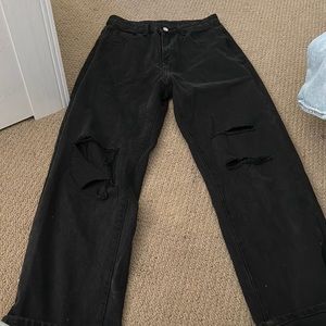 SHEIN black ripped baggy jeans